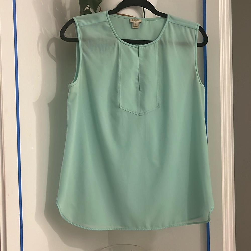 Sleeveless Top